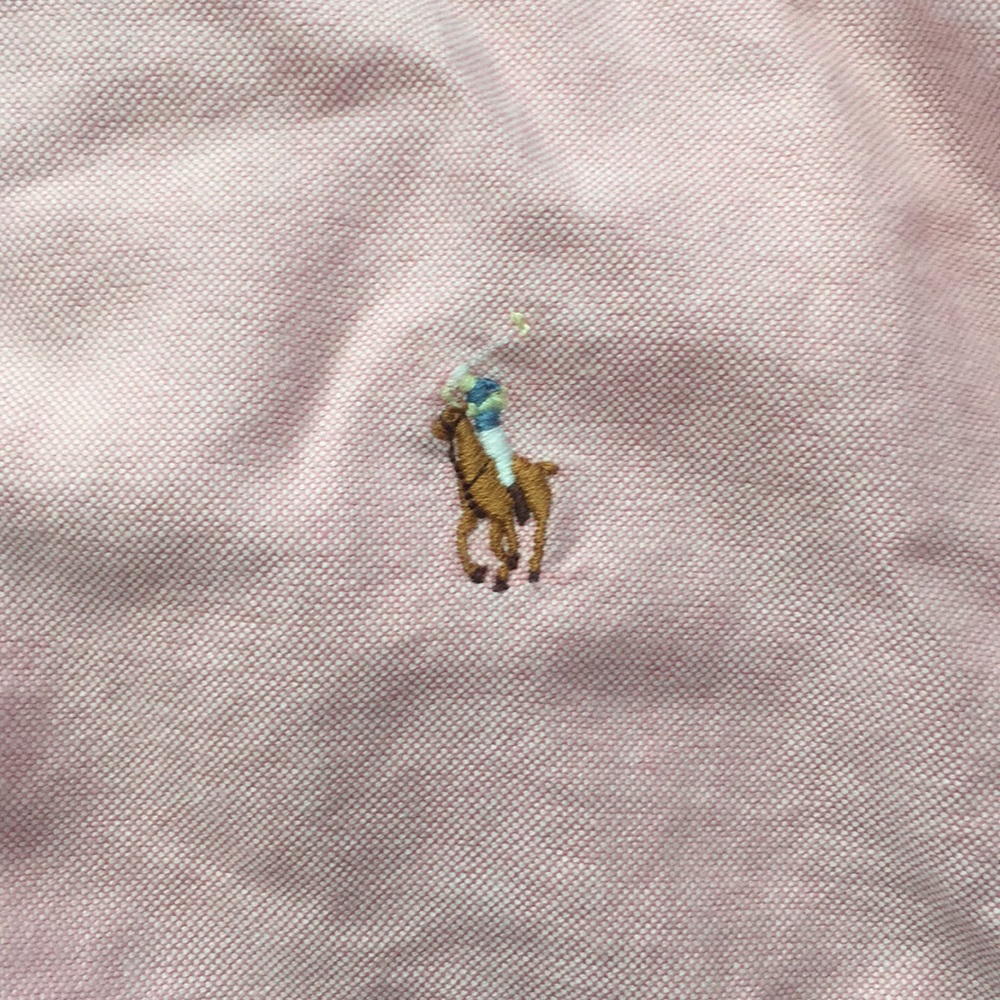 Button down - Picture 2 of 3